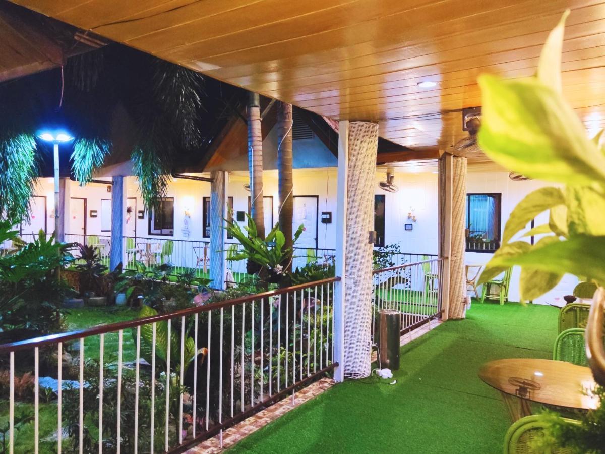 Infinite Green Pension Puerto Princesa Exterior foto