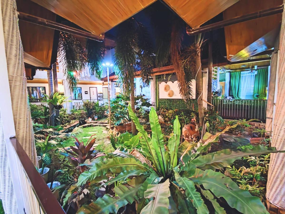 Infinite Green Pension Puerto Princesa Exterior foto