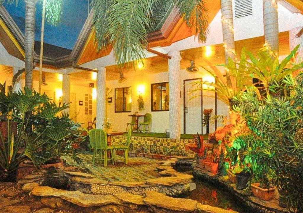 Infinite Green Pension Puerto Princesa Exterior foto